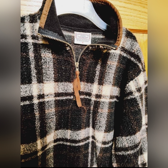 NWT Men's Black/White/Brown Berber Fleece Quarter-Zip - Picture 2 of 6